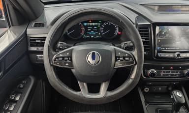 Rexton Sports Khan