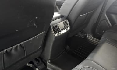 Rexton Sports Khan