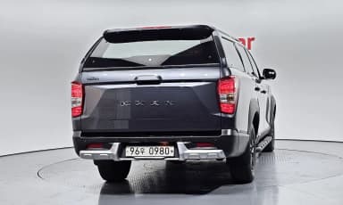 Rexton Sports Khan