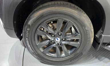 Rexton Sports Khan