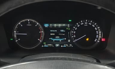 Rexton Sports Khan
