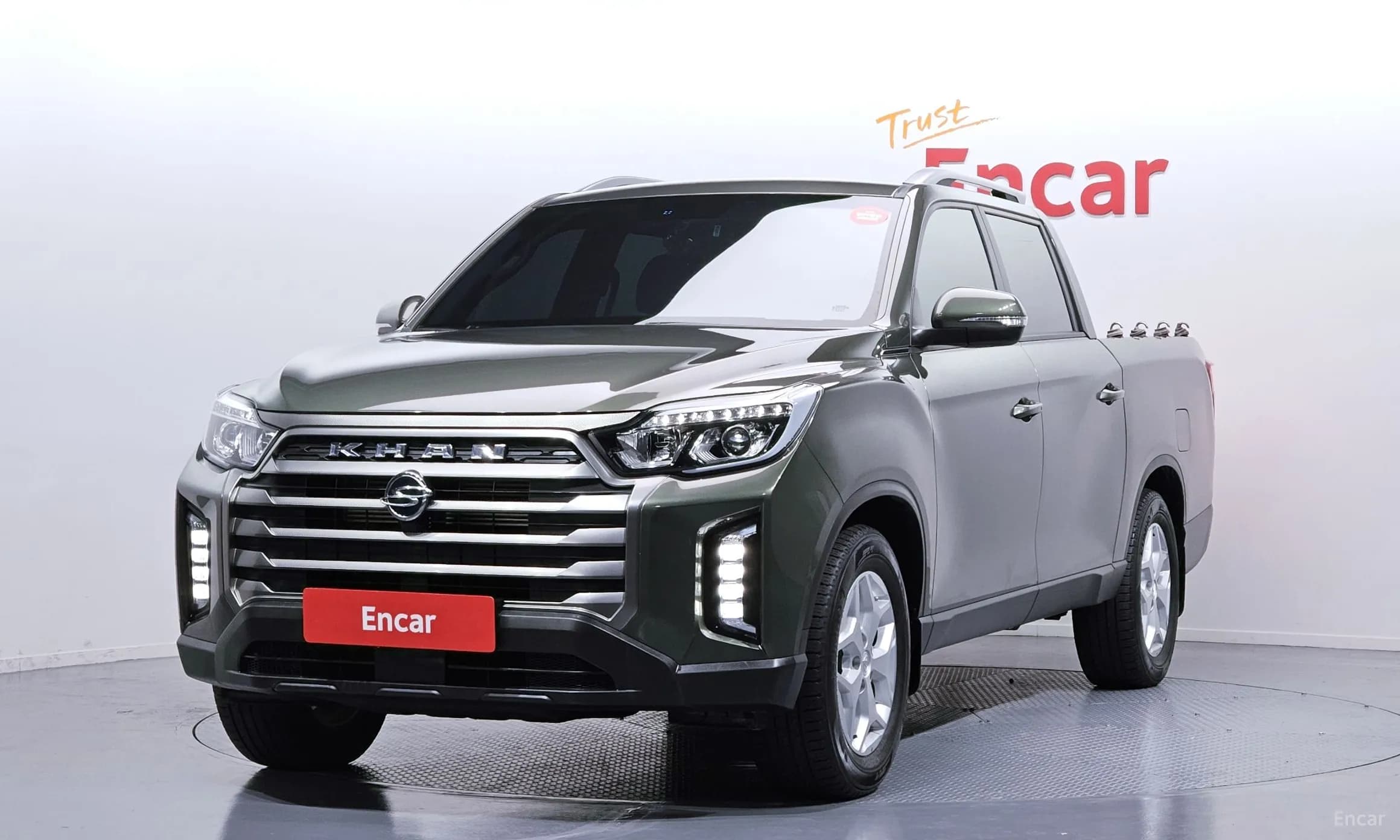 Rexton Sports Khan