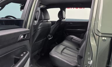 Rexton Sports Khan