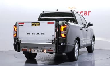 Rexton Sports Khan