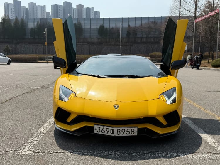 Aventador