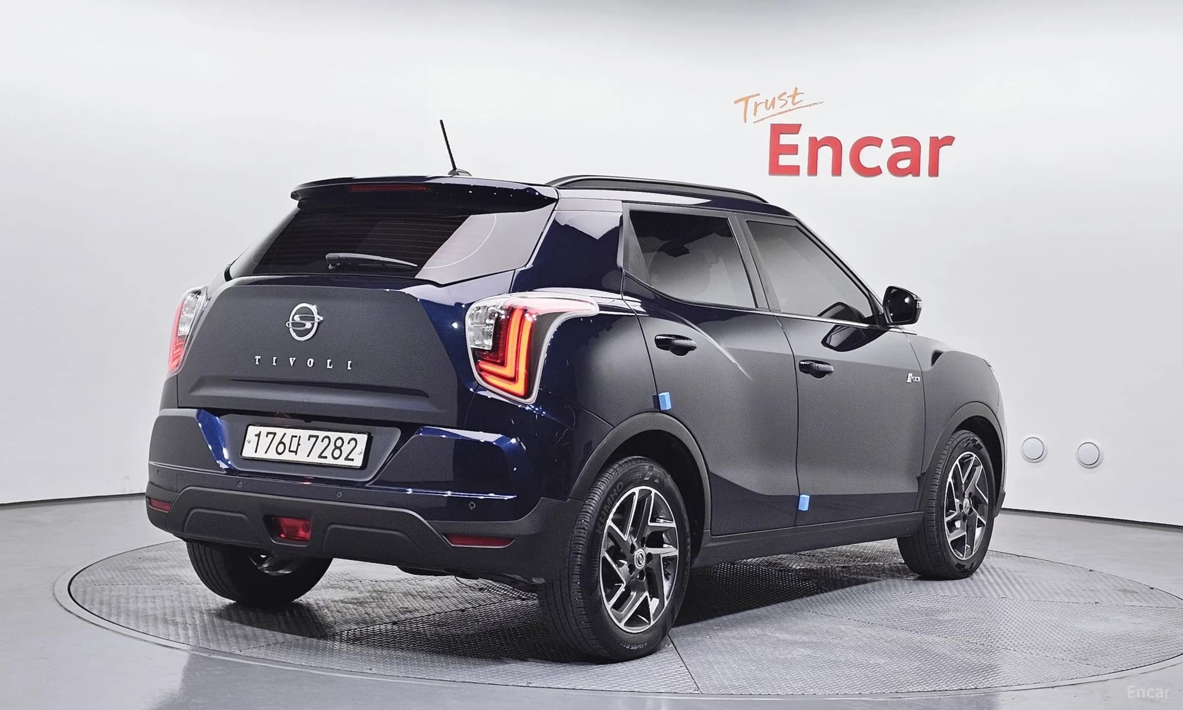 Berry New Tivoli