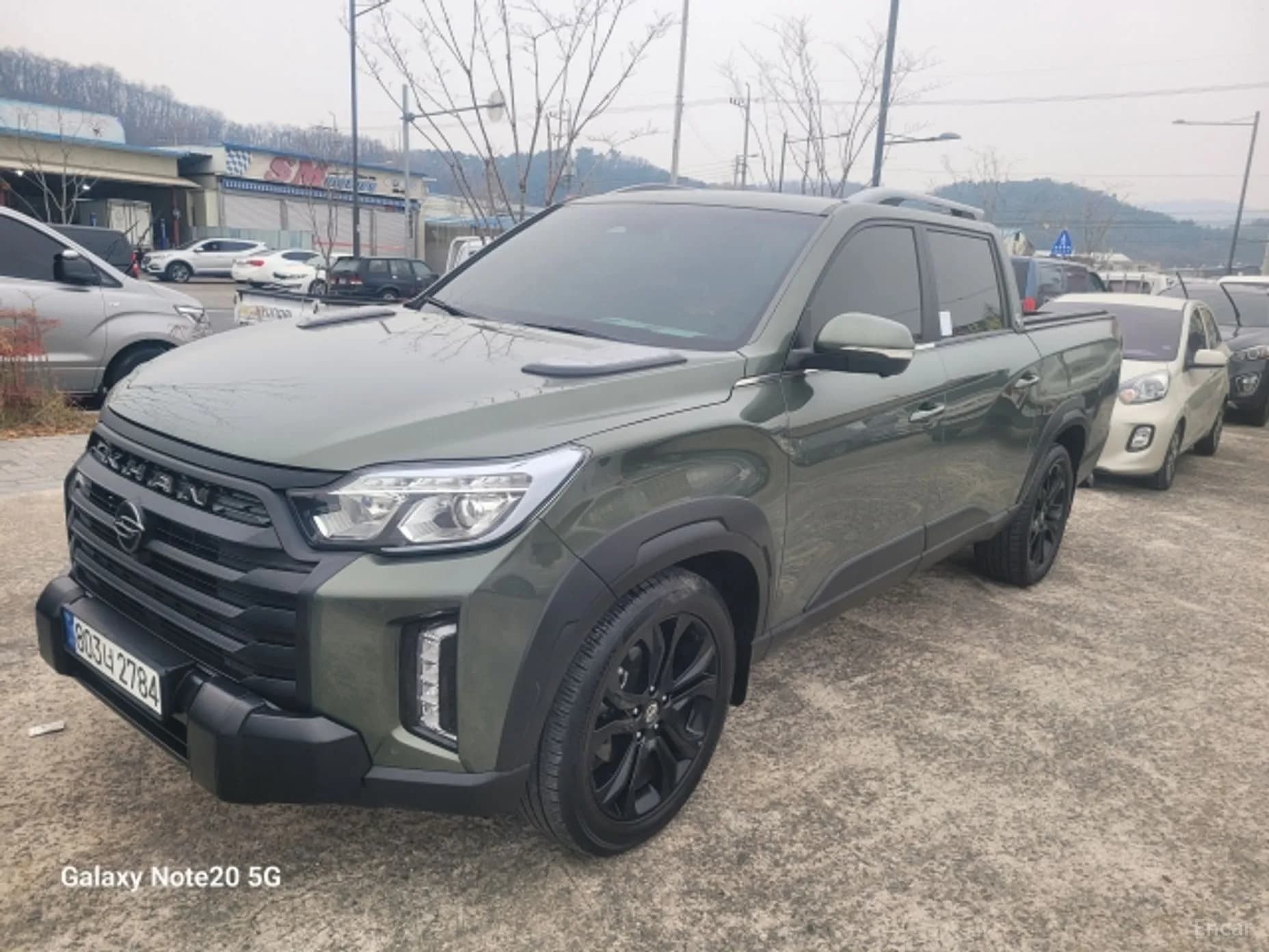 Rexton Sports Khan