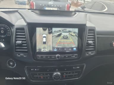 Rexton Sports Khan