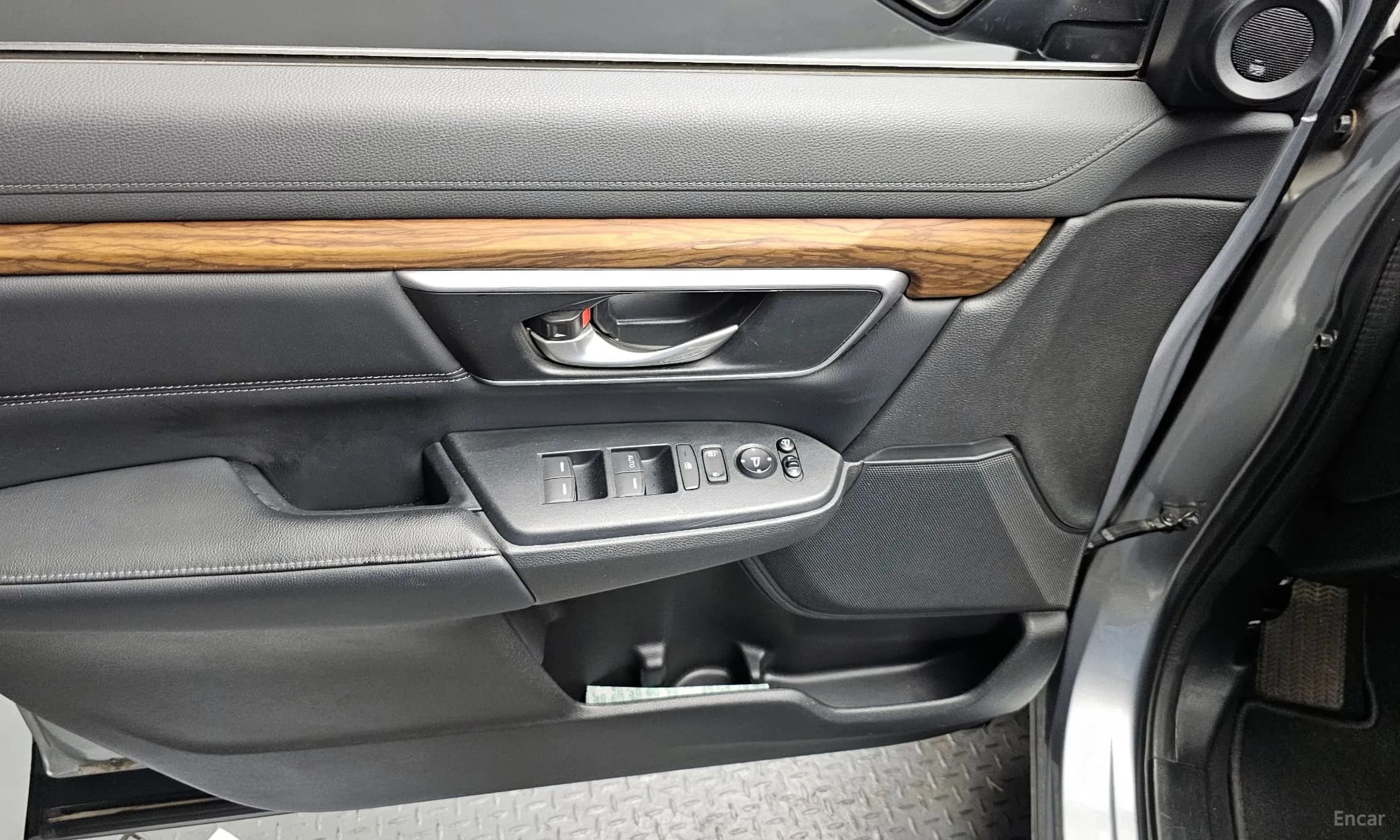 CR-V 5th generation