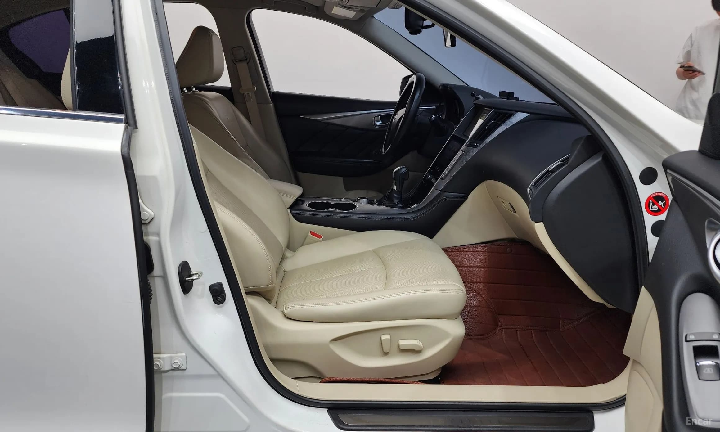 Q50