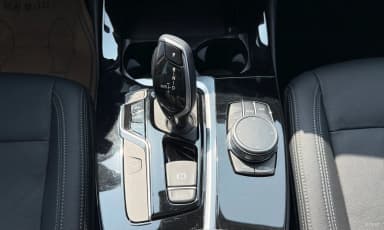 X3 (G01)