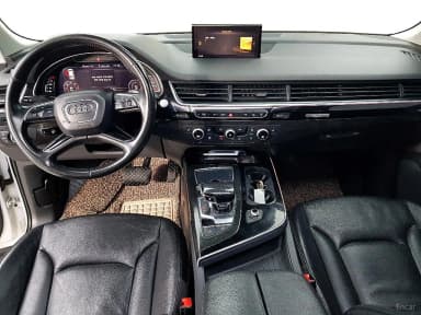 Q7 (4M)