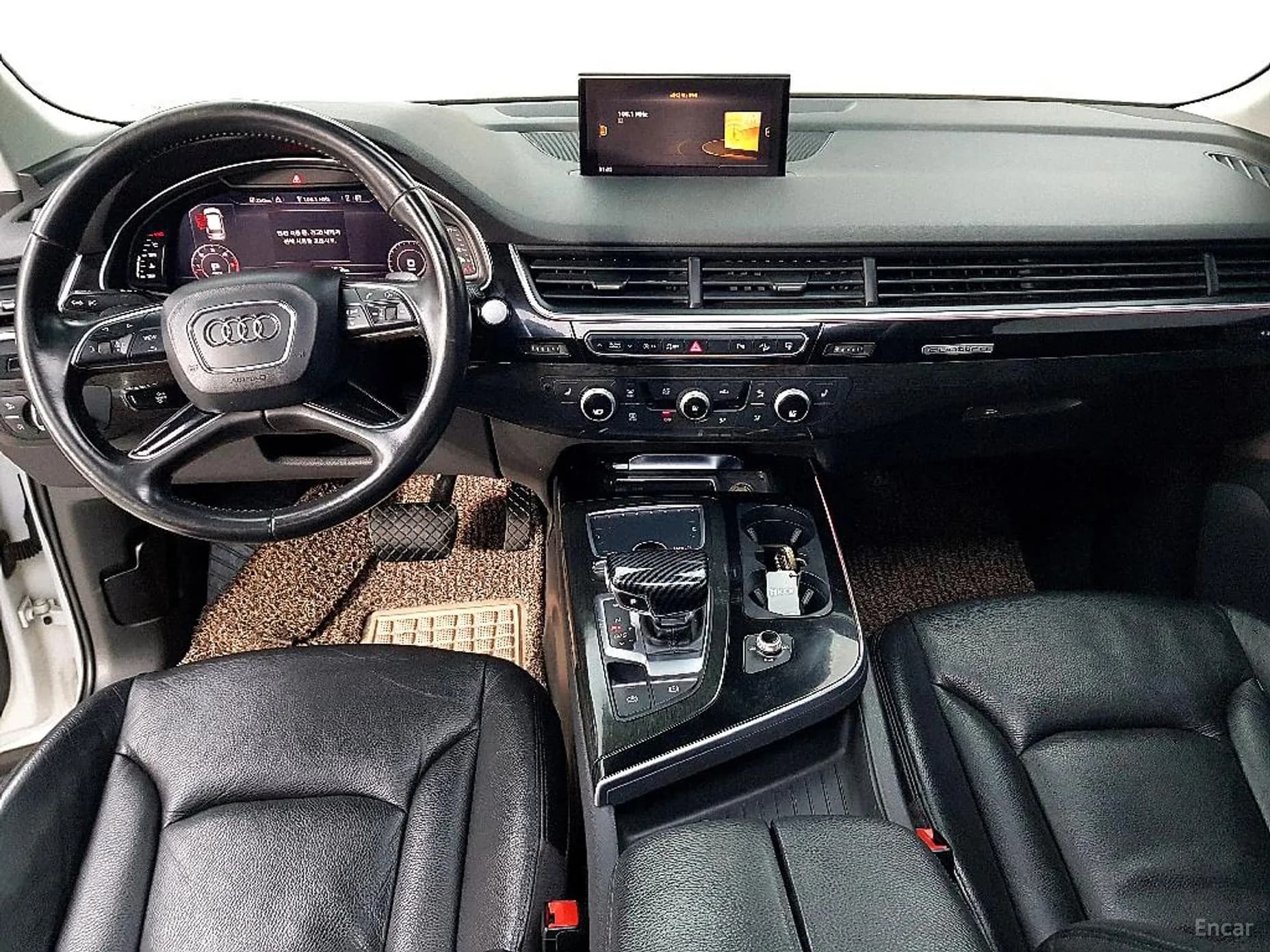Q7 (4M)