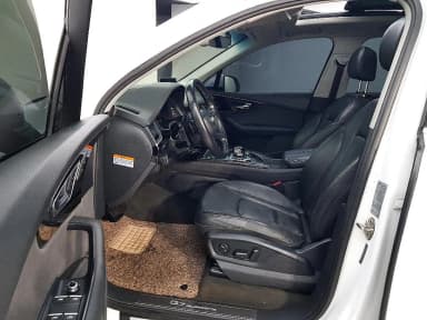 Q7 (4M)