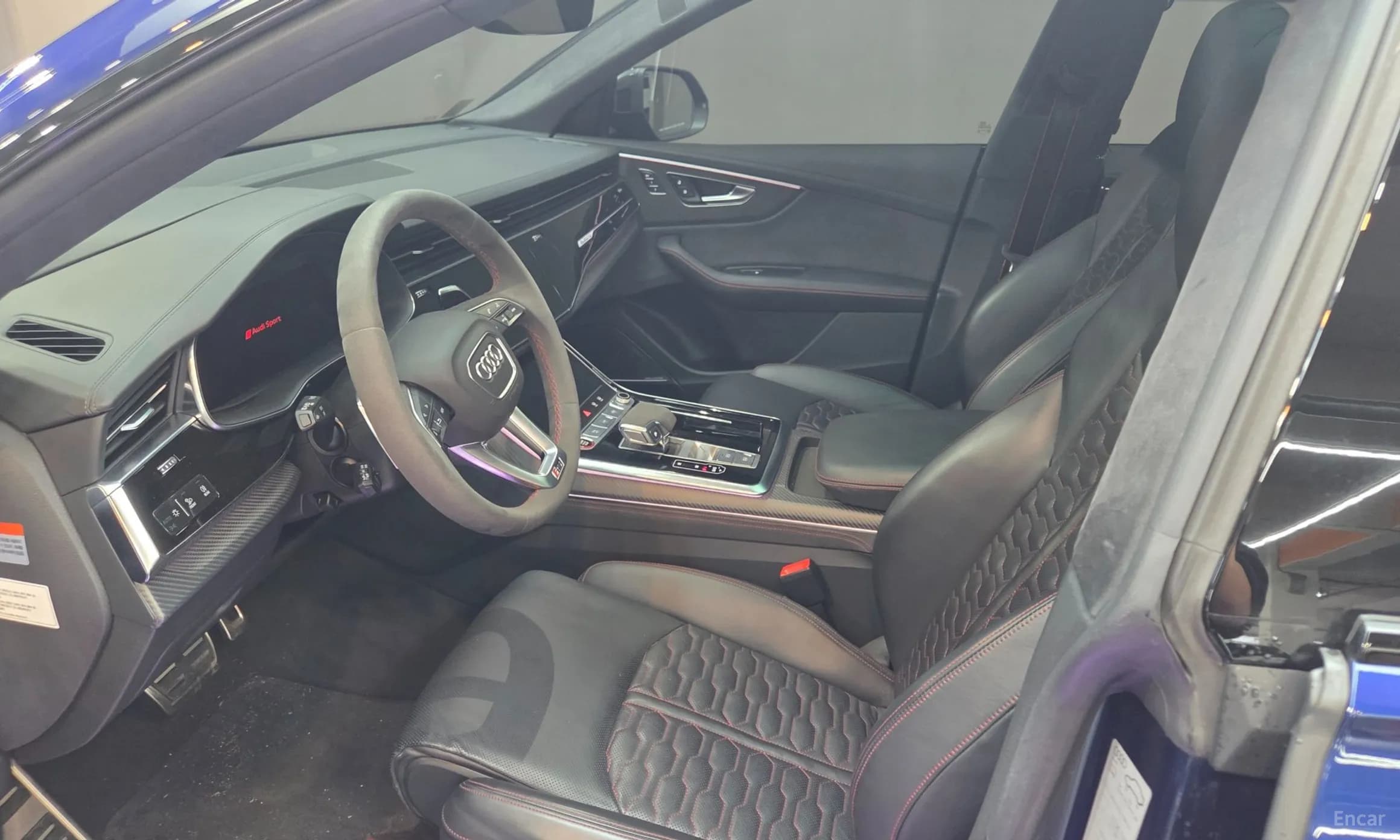 RSQ8 (4M)