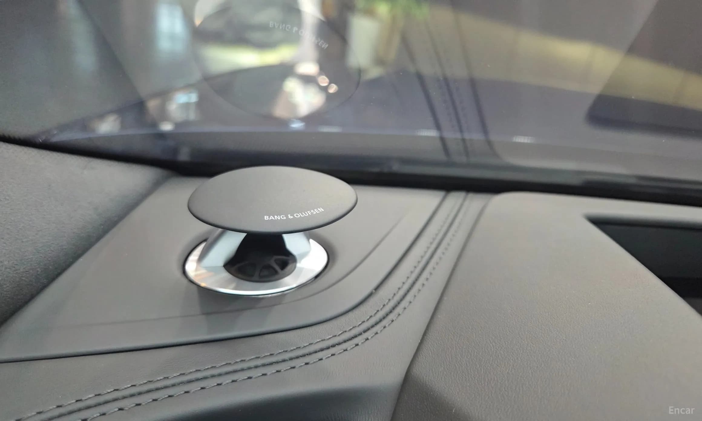 RSQ8 (4M)