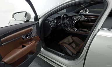 S90