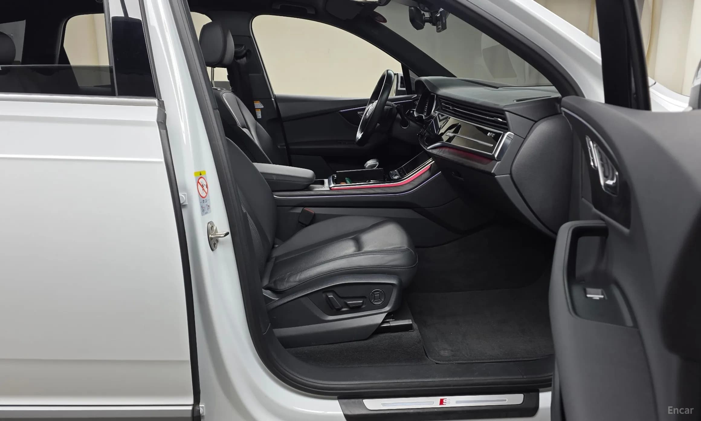 Q7 (4M)