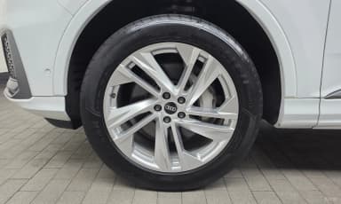 Q7 (4M)