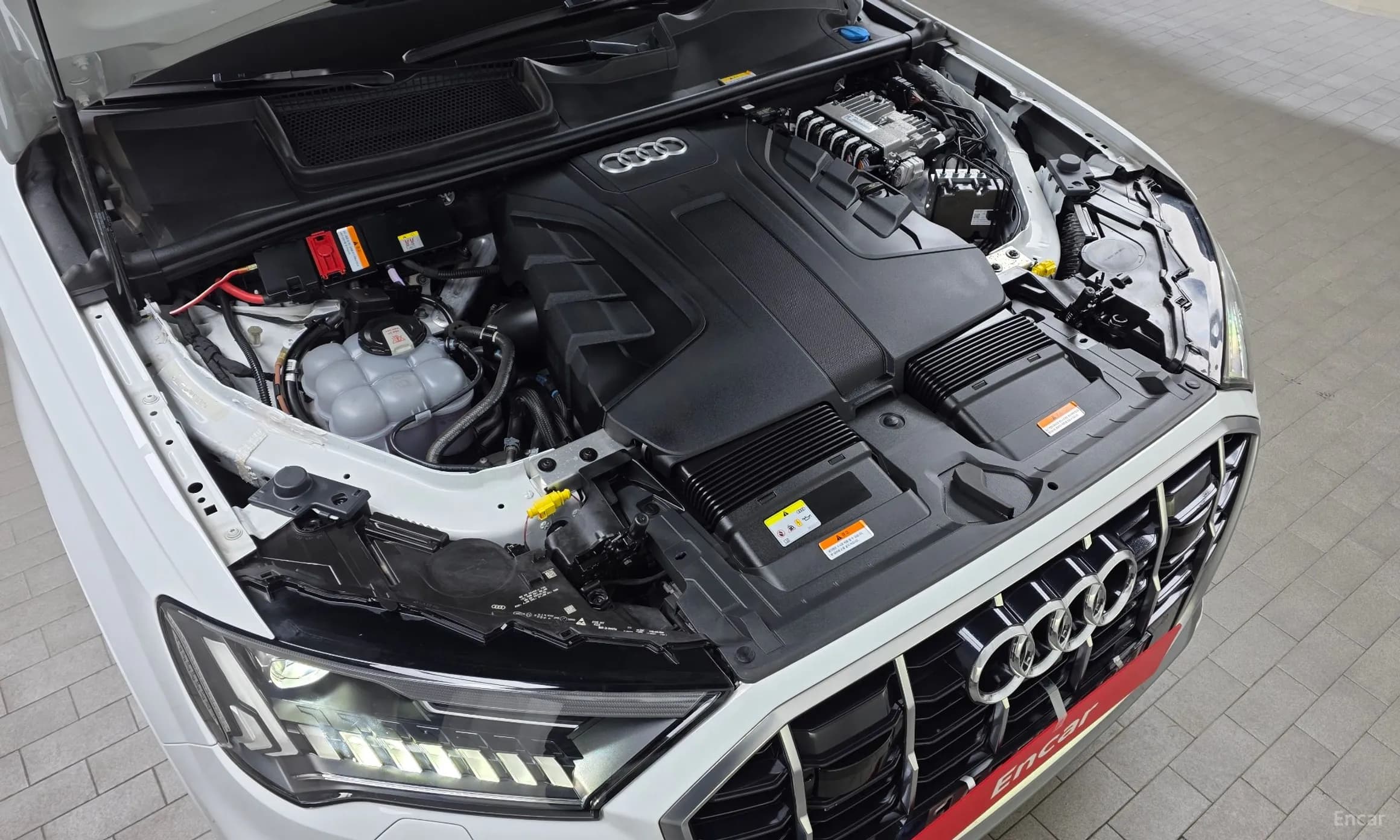 Q7 (4M)