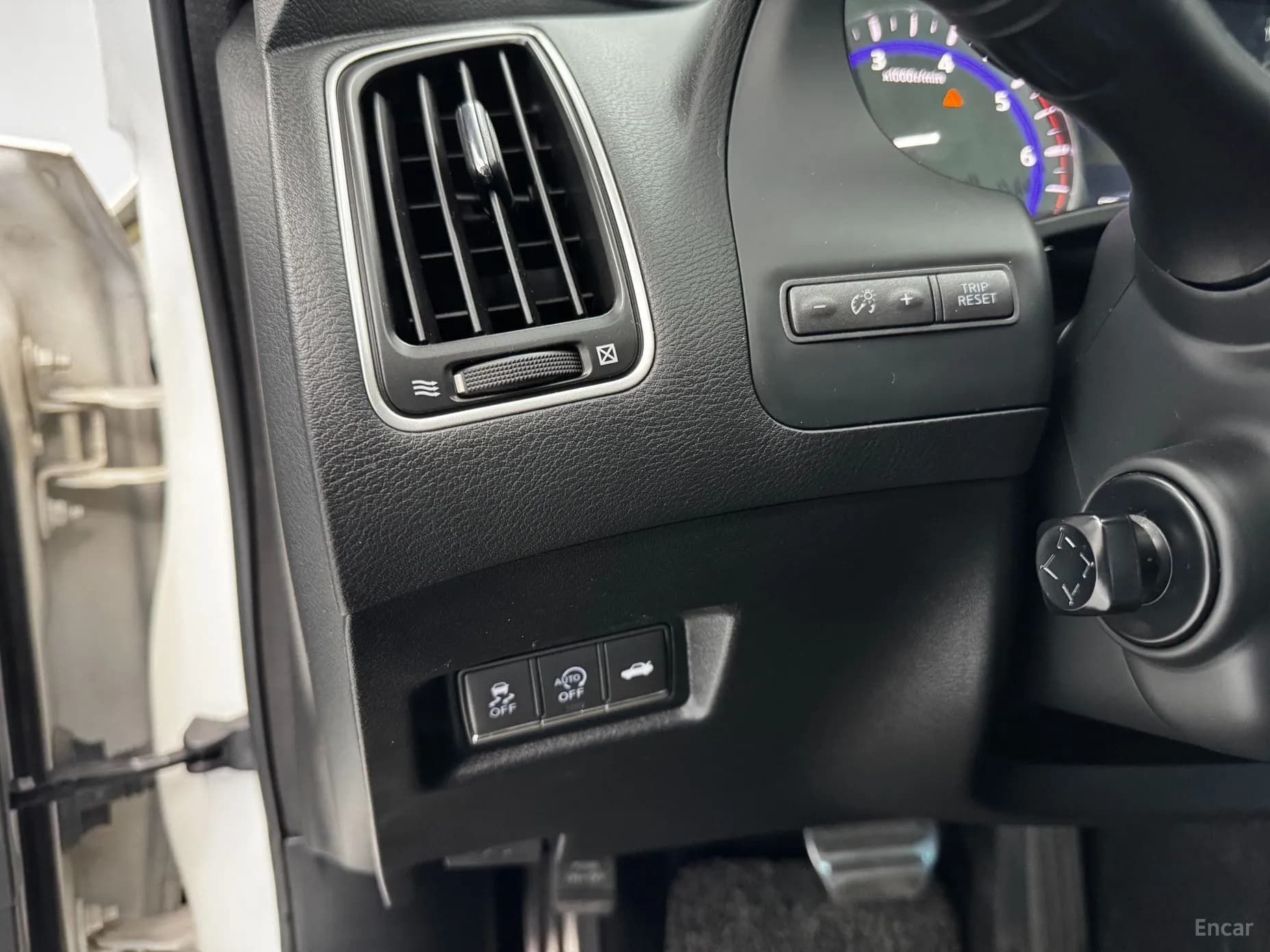 Q50