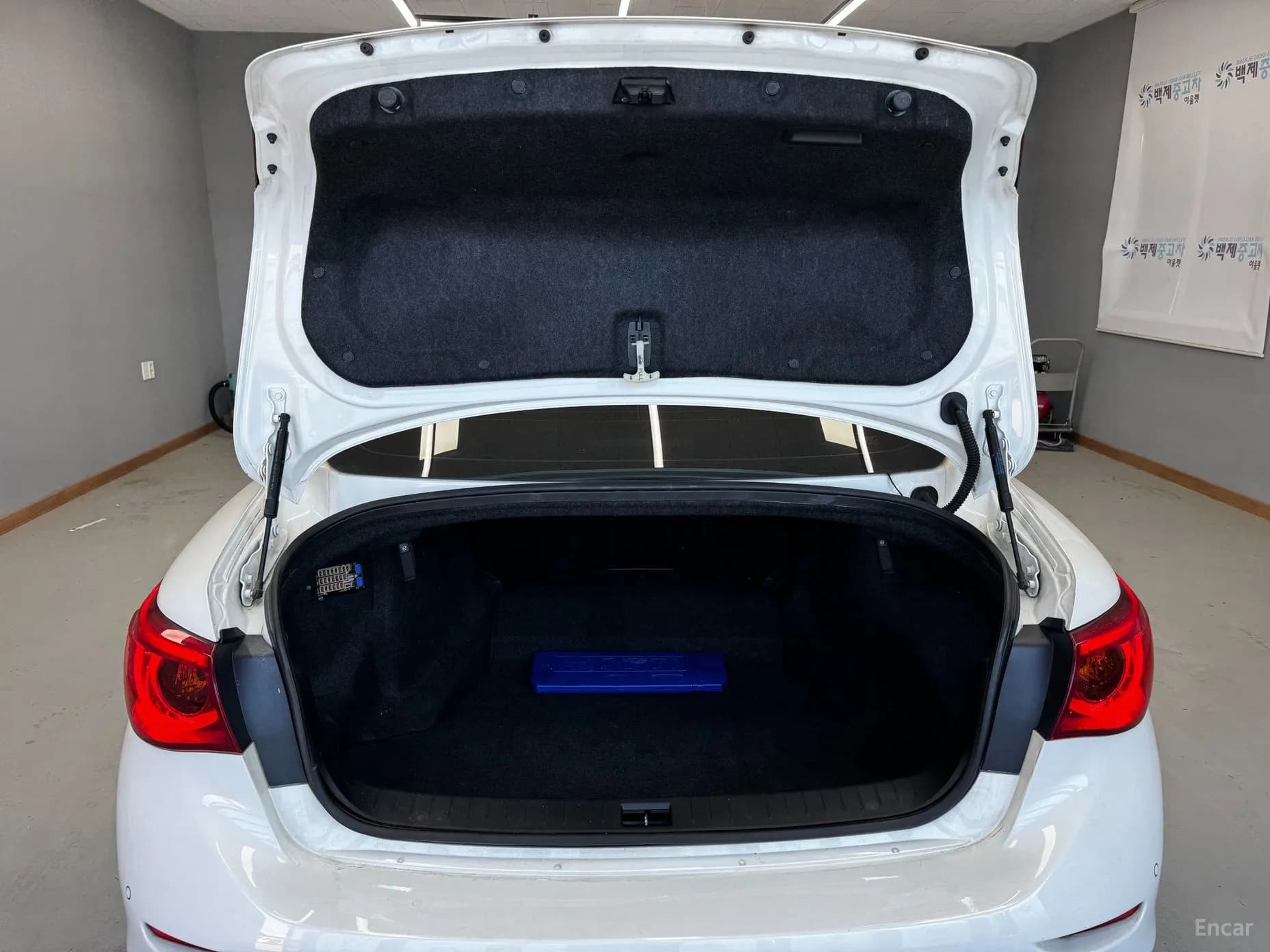 Q50