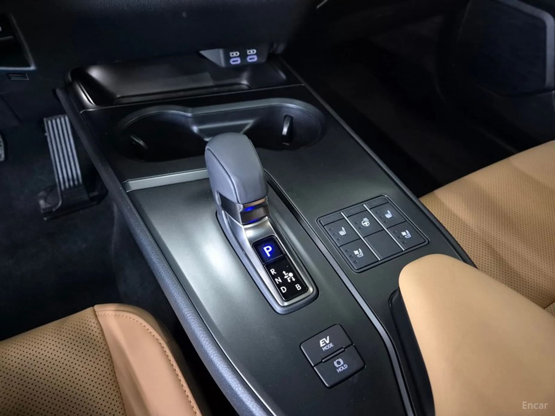 UX300h