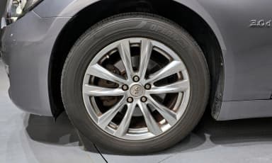 Q70
