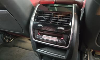 X6 (G06)