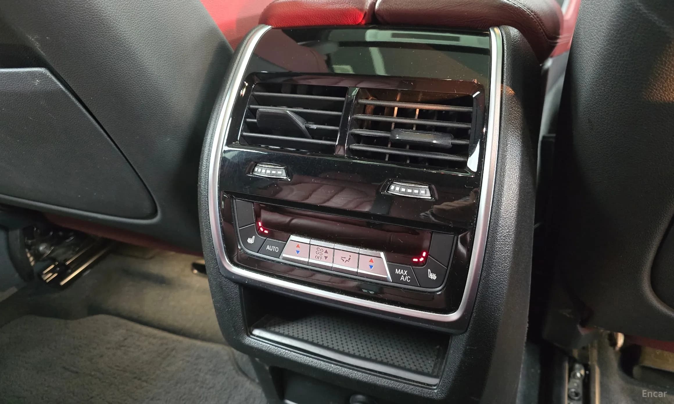 X6 (G06)