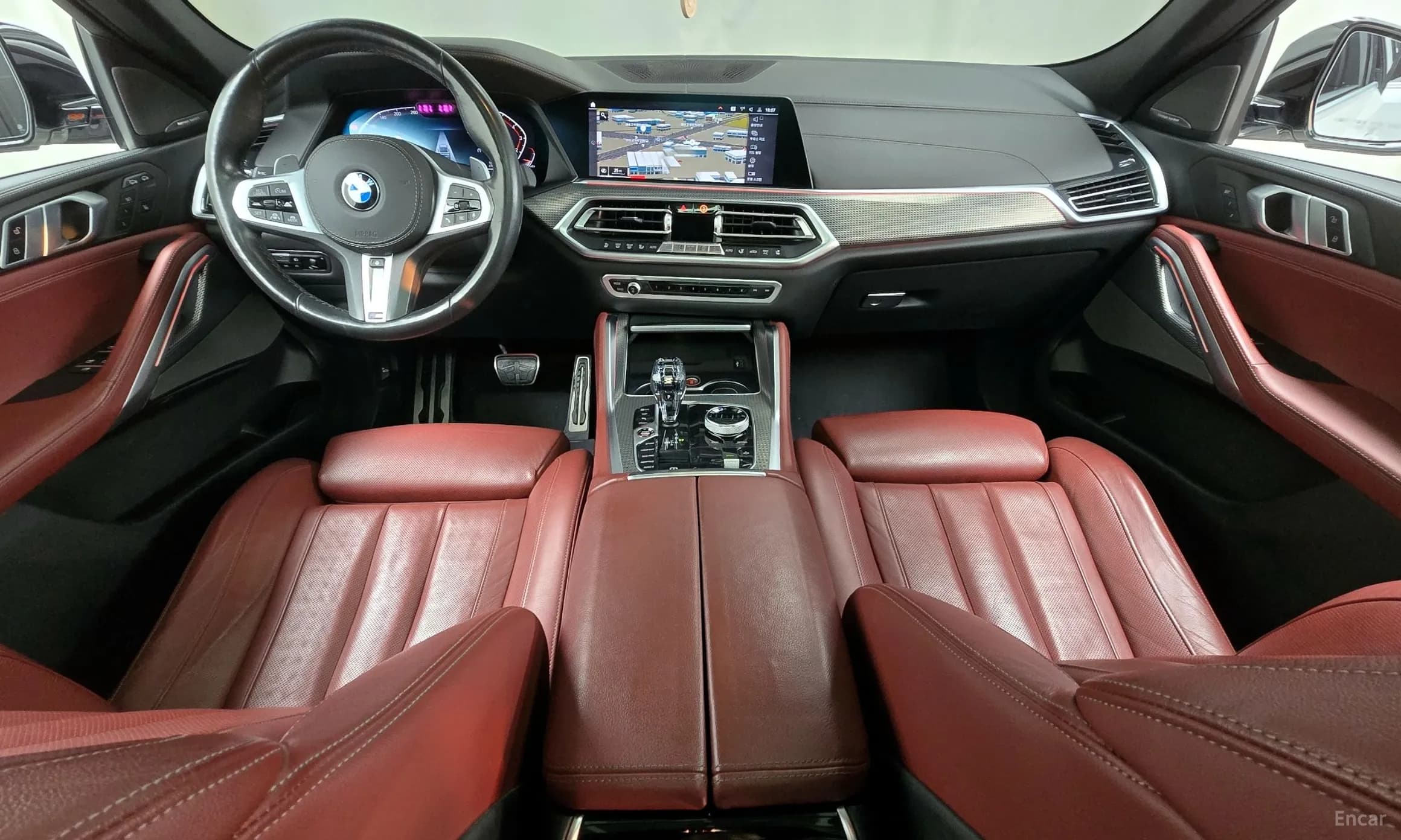 X6 (G06)