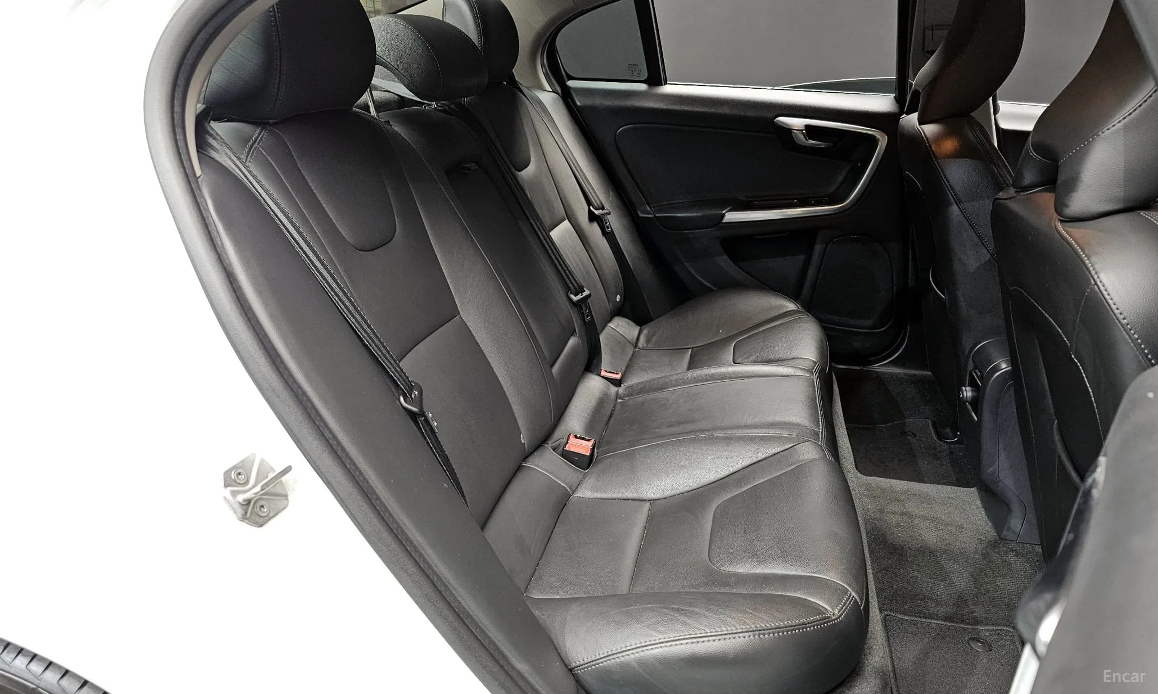 S60