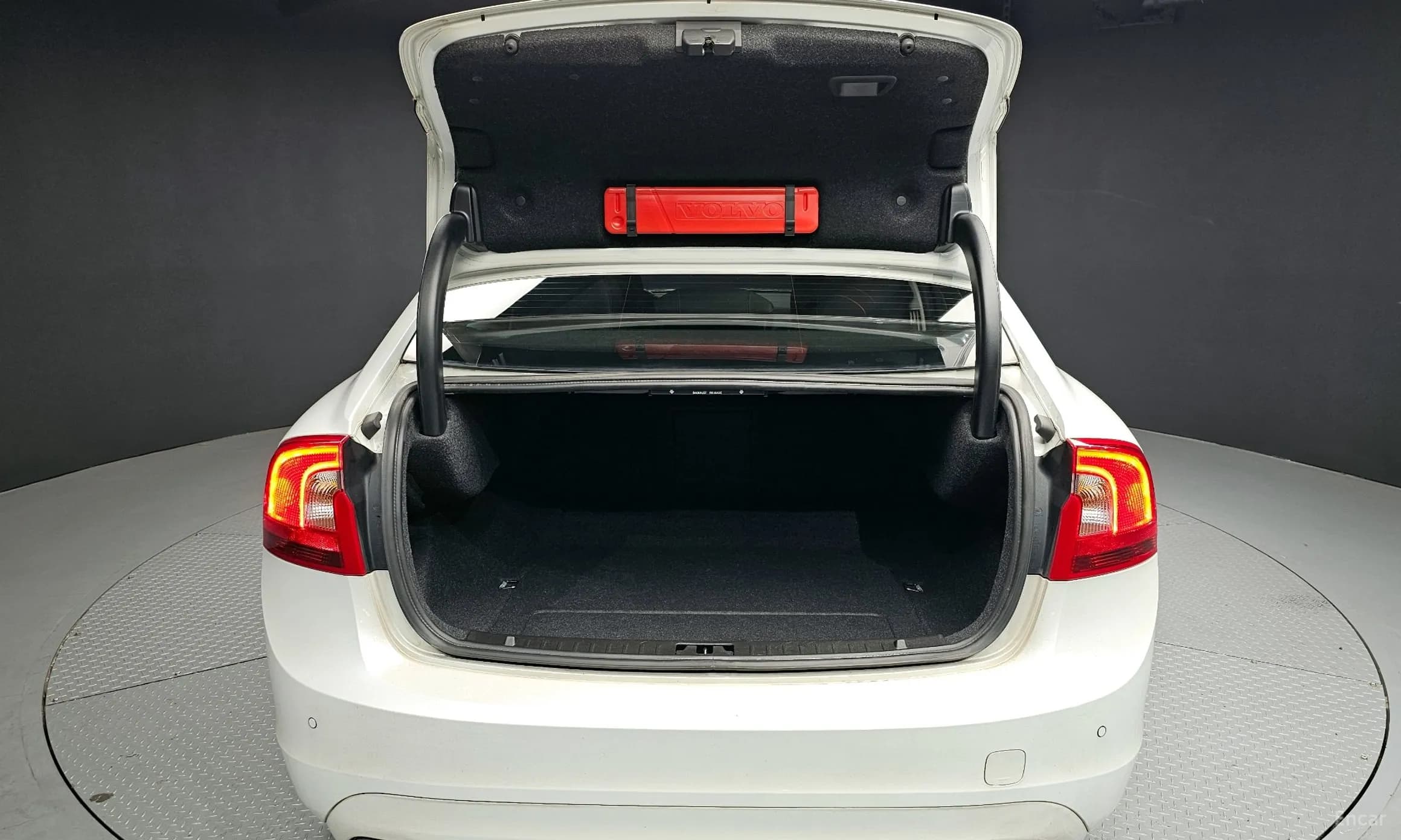 S60
