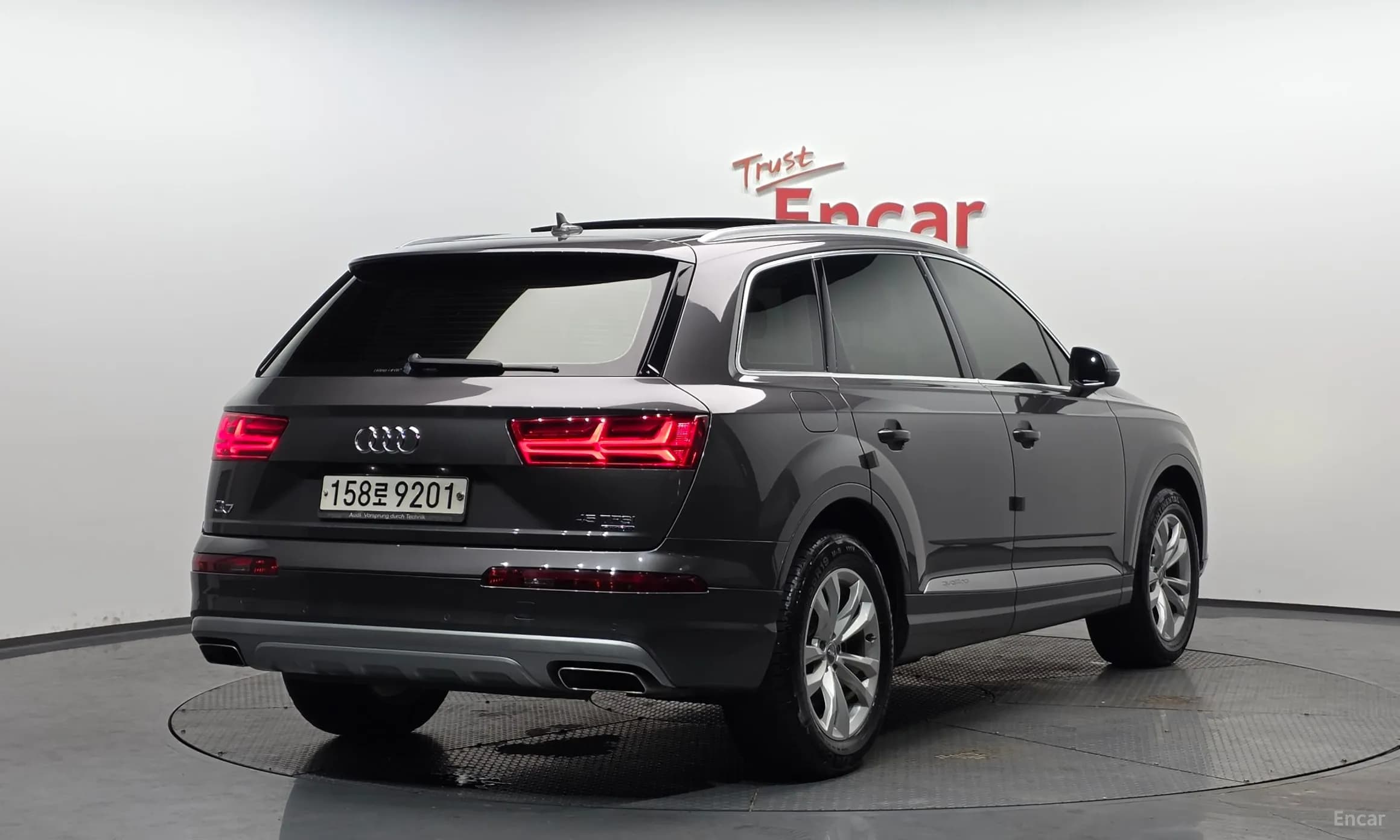 Q7 (4M)