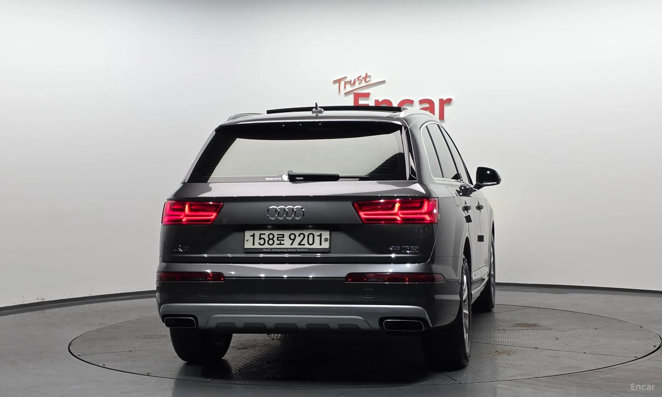 Q7 (4M)