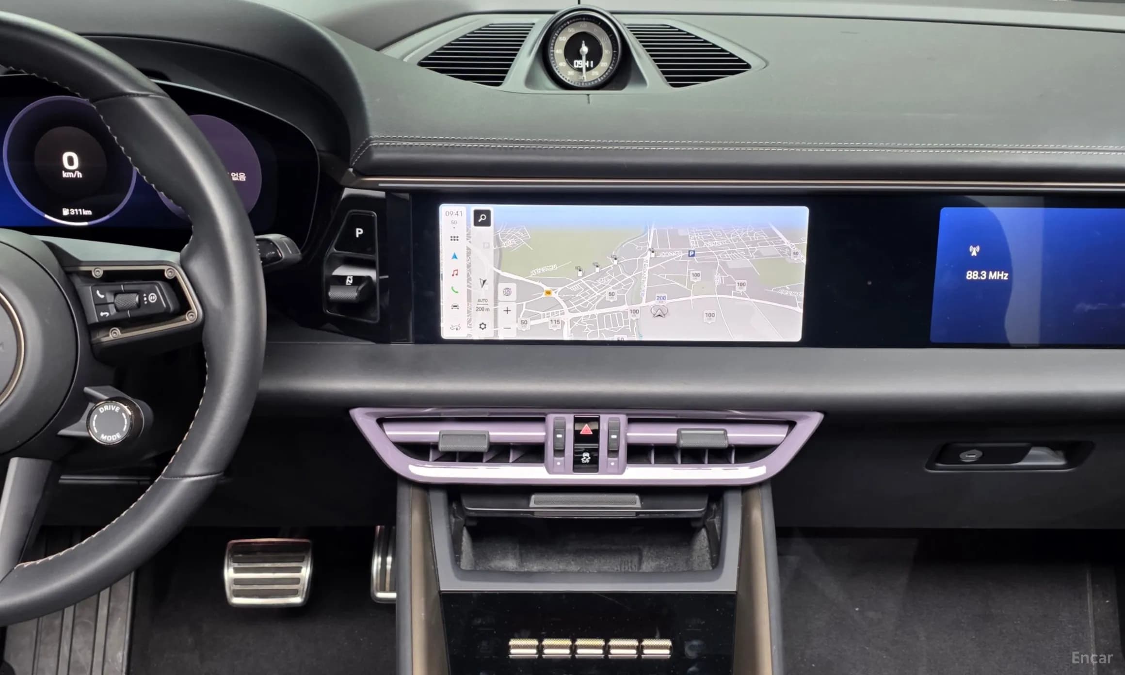Macan EV