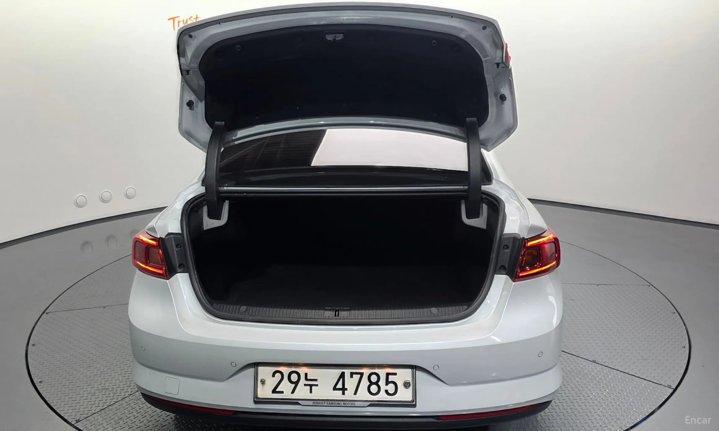 SM6