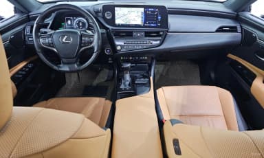 ES300h 7th Generation