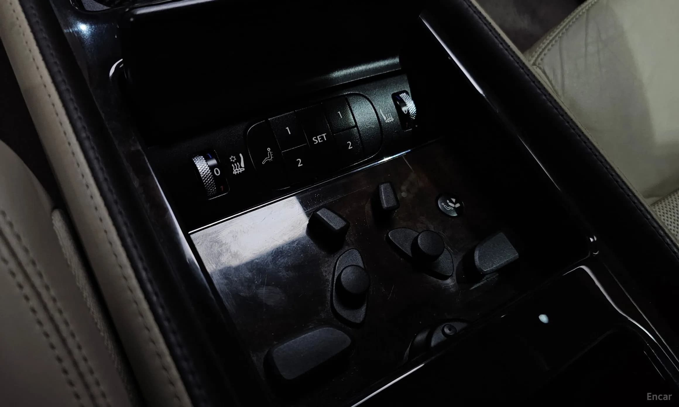 Flying Spur Gen 1