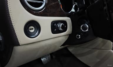 Flying Spur Gen 1