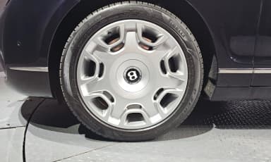 Flying Spur Gen 1