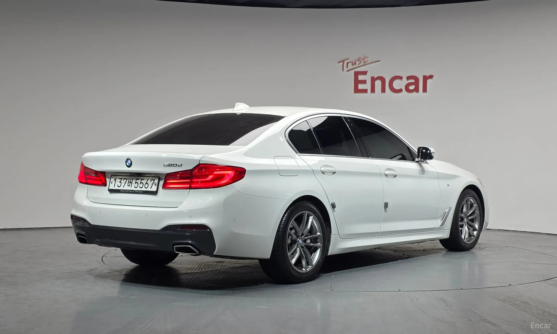 5 Series (G30)