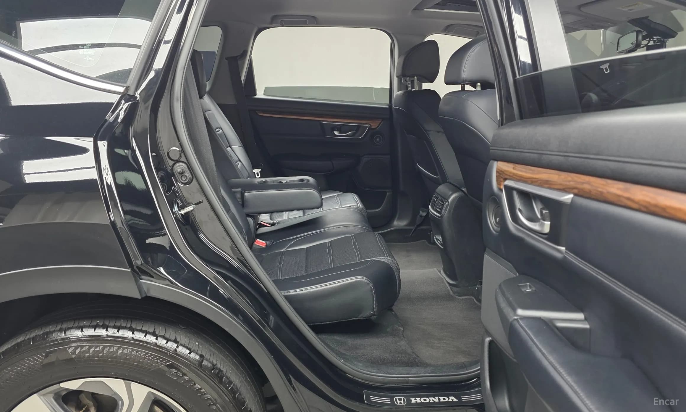 CR-V 5th generation
