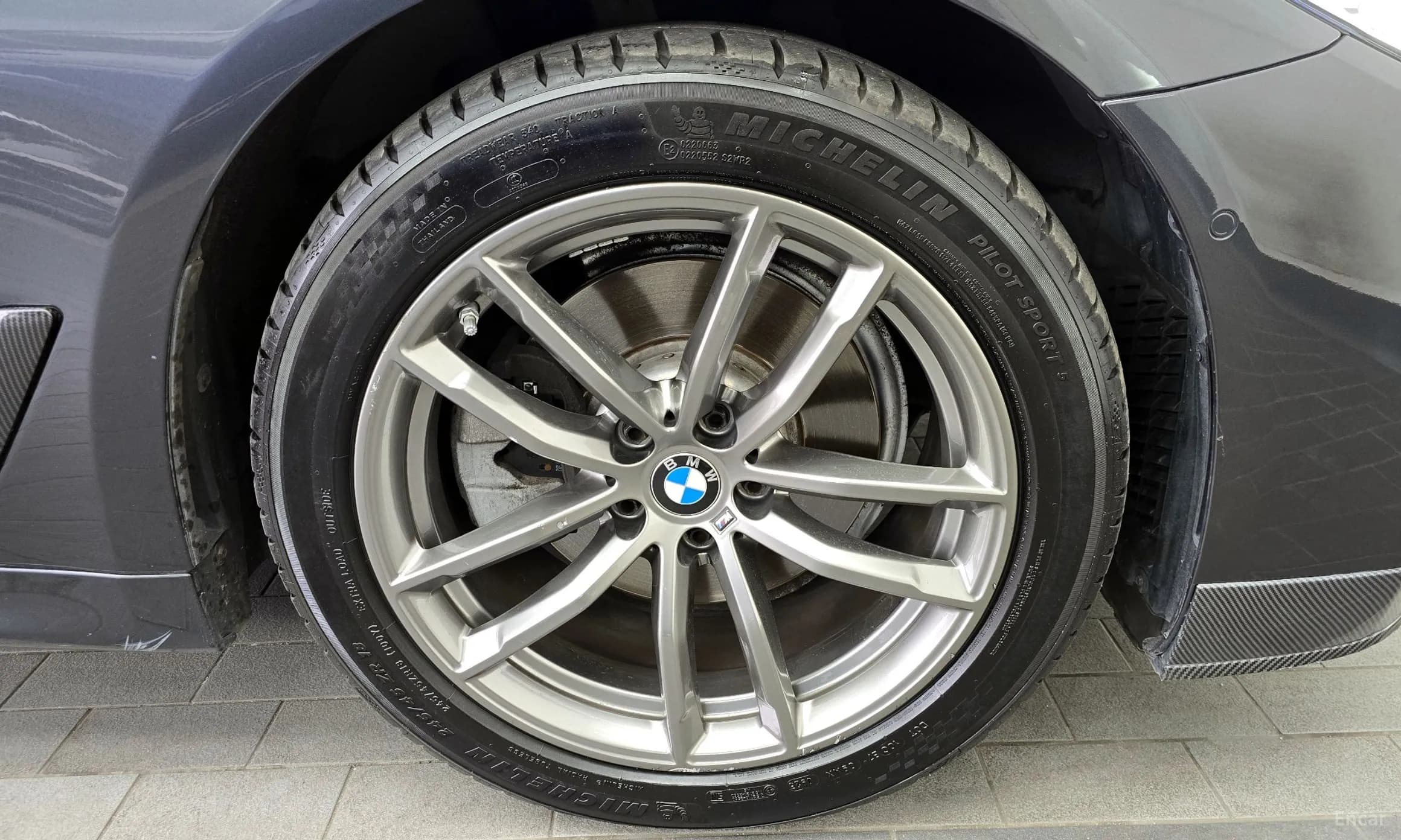 5 Series (G30)