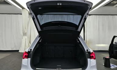 Q3 (F3)