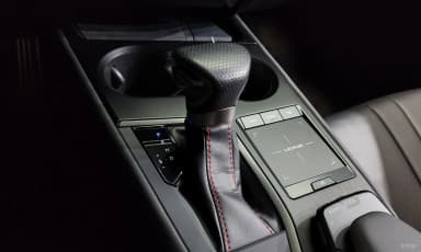UX250h