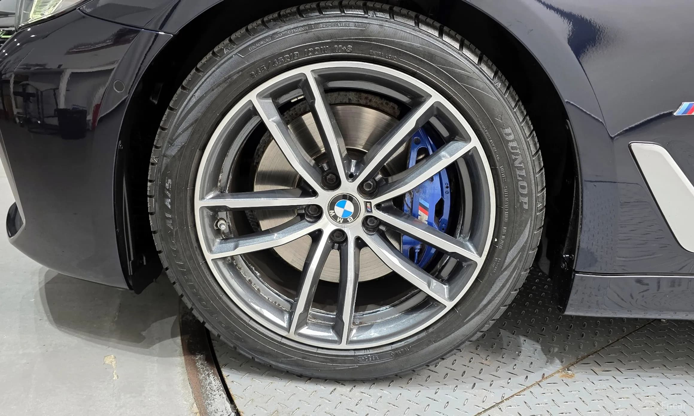 5 Series (G30)