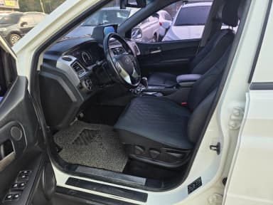 Korando Sports