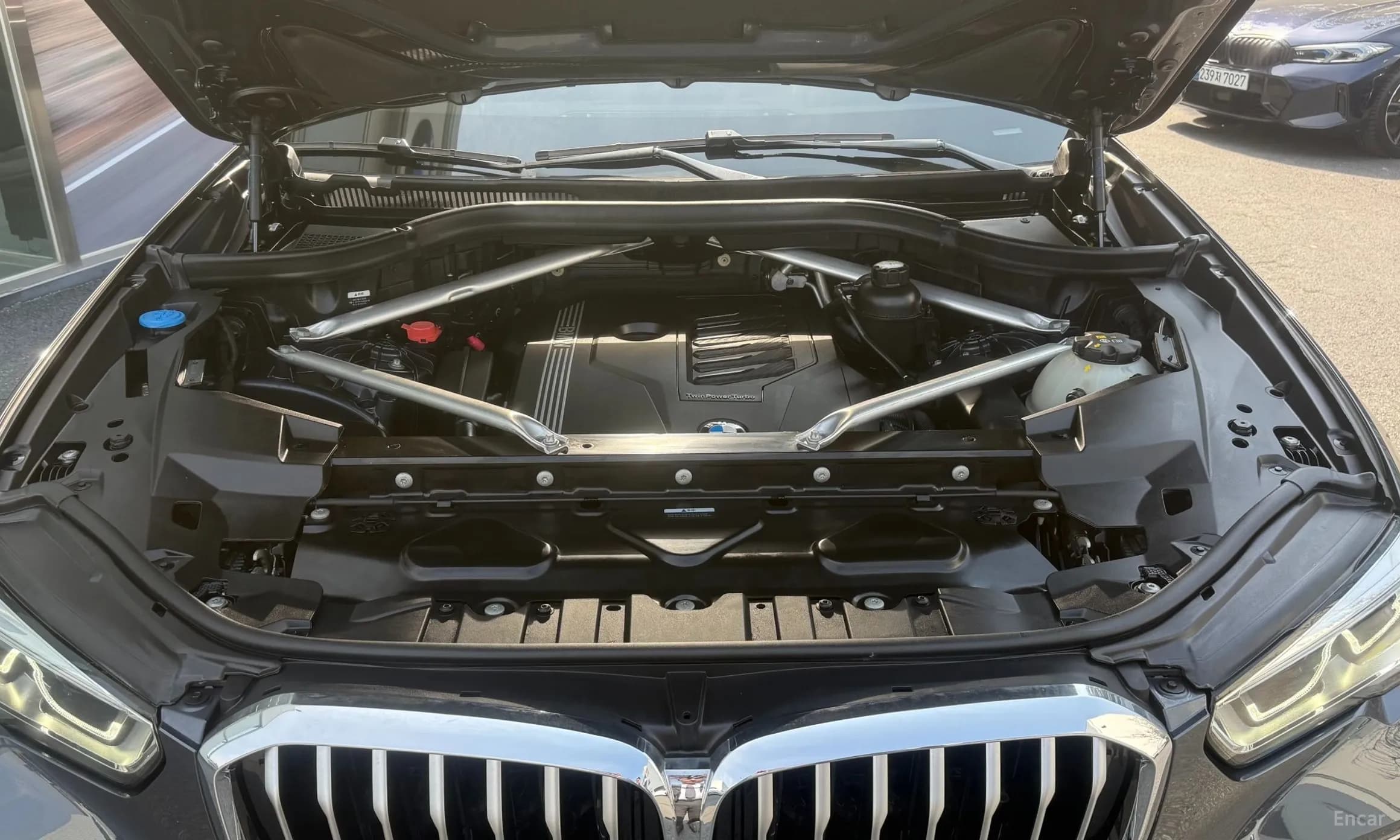 X5 (G05)