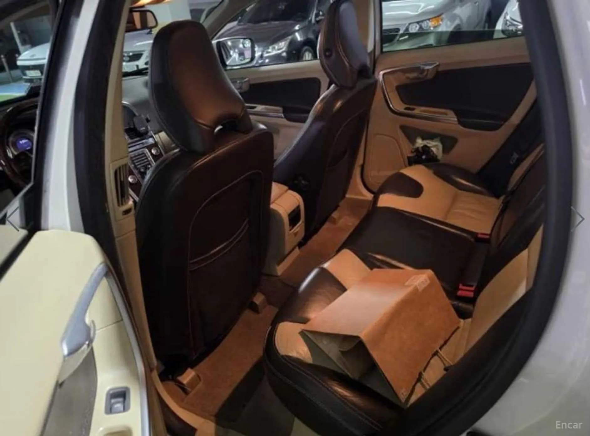 XC60